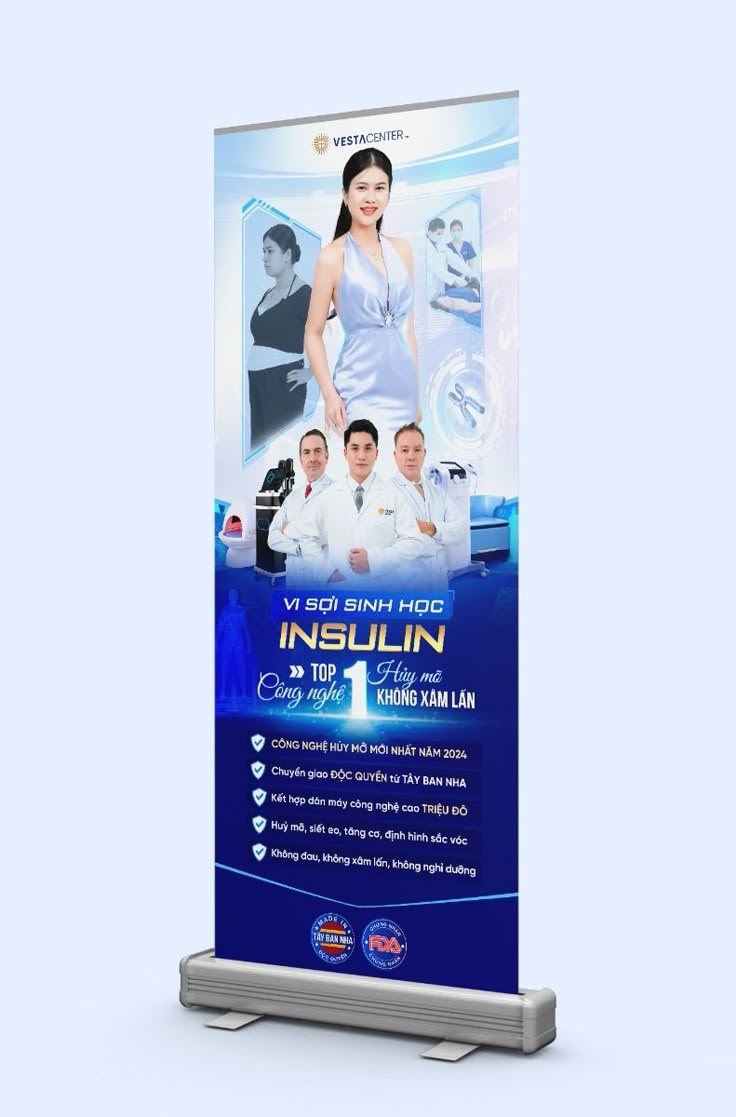 In standee quảng cáo dịch vụ huỷ mỡ không xâm lấn
